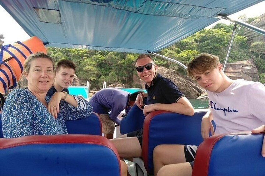 Real snorkel trip to explore Cham island by speedboat-SMALL GROUP