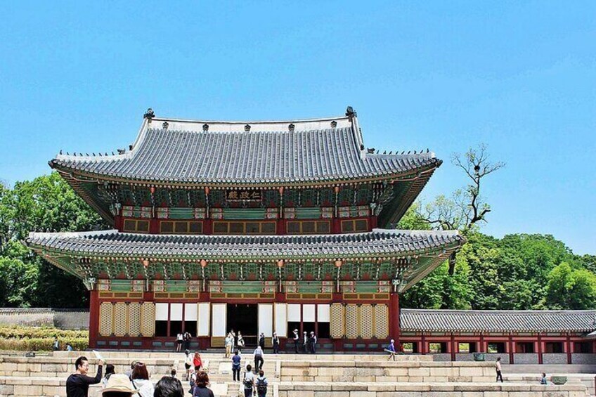 Changdeokgung palace