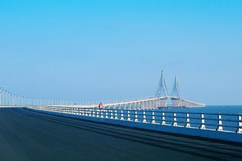 Donghai Bridge