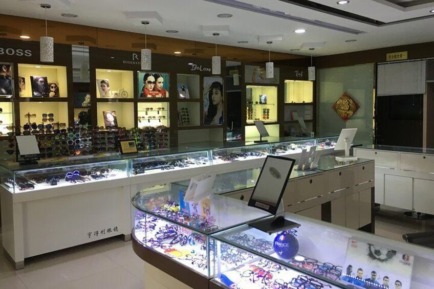Shanghai Shopping Tour