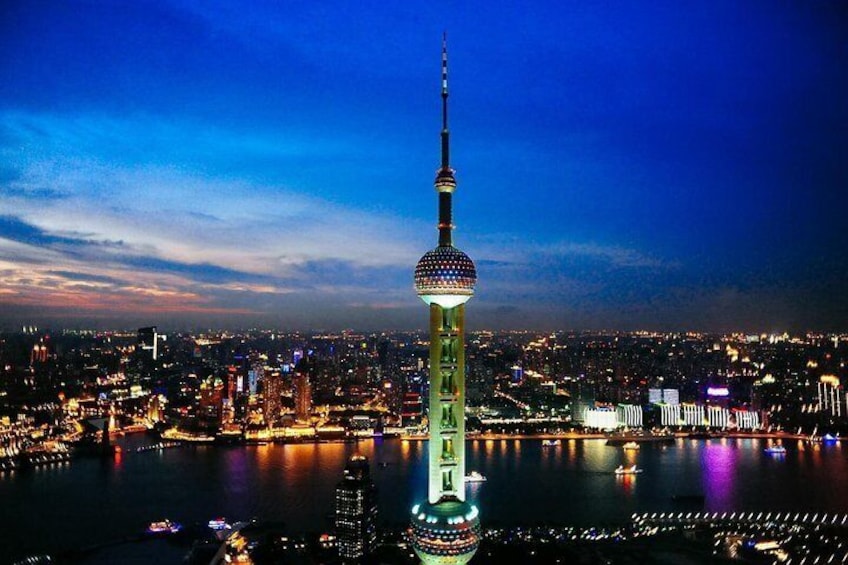Shanghai Night River Cruise VIP Seating with Private Transfer and Dinner Option