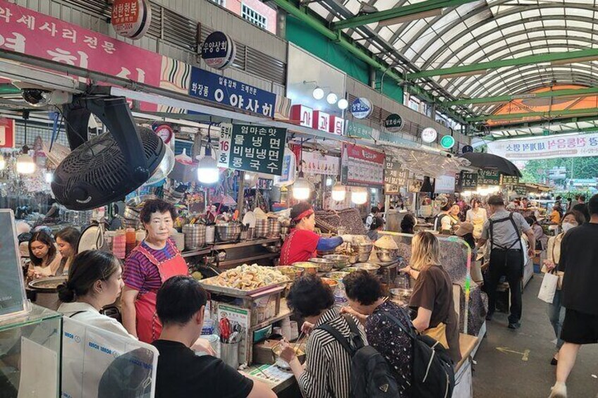 Gwangjang food market