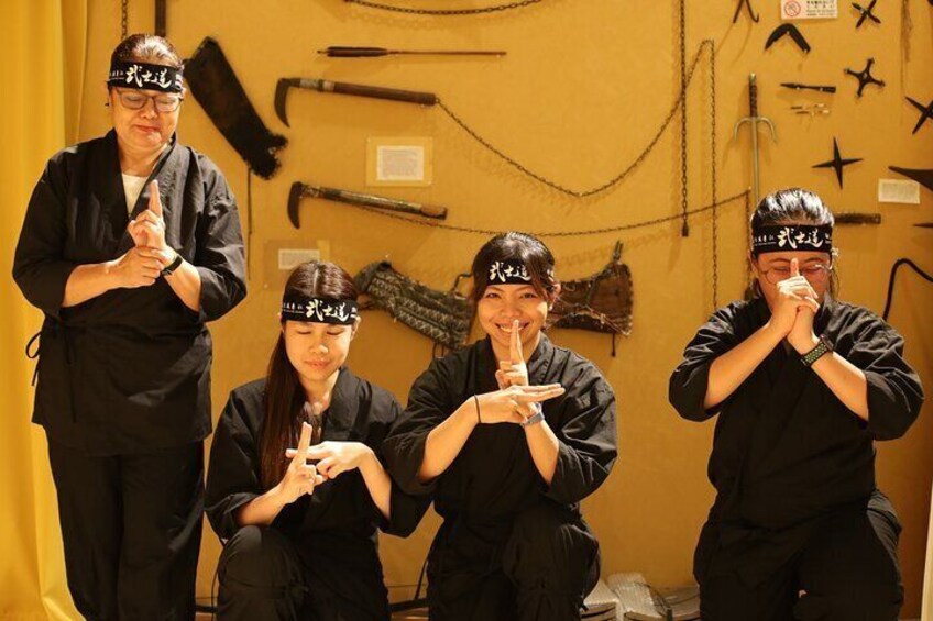 Guided Tour + Samurai & Ninja Experience