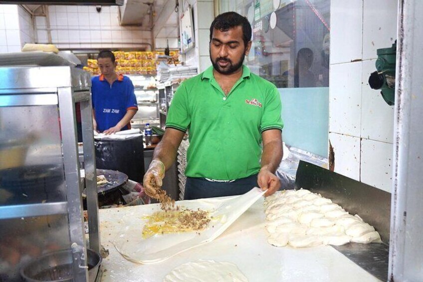 Making murtabak