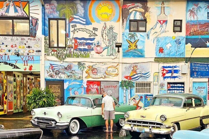 Little Havana Food and Walking Tour in Miami