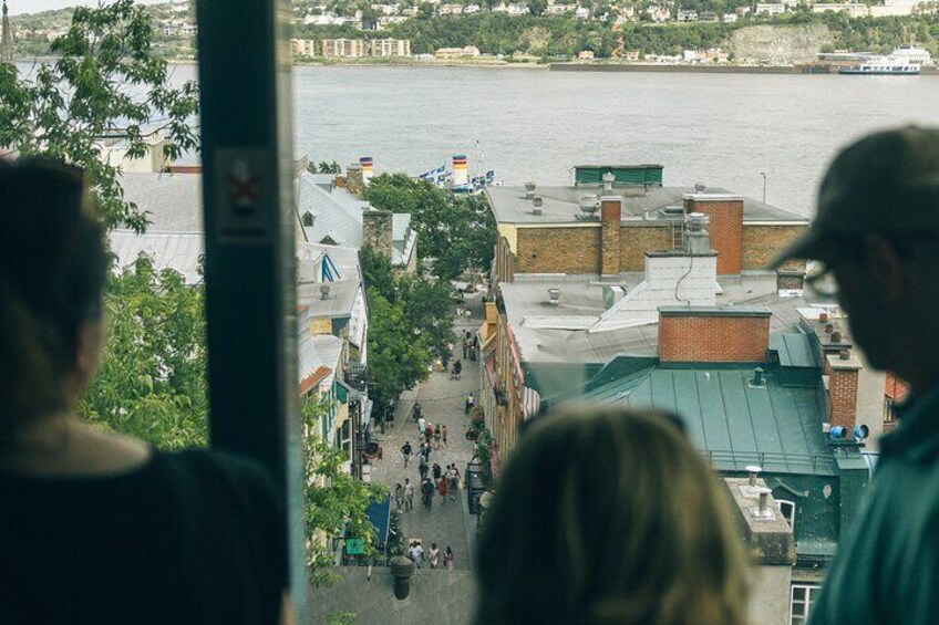 Private Guided Quebec City Walking Tour with Funicular Included