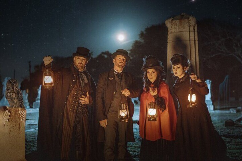 The Haunted Ghost Bus Tour in San Antonio
