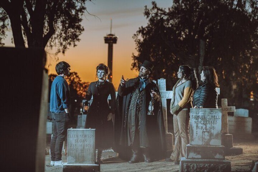 The Haunted Ghost Bus Tour in San Antonio