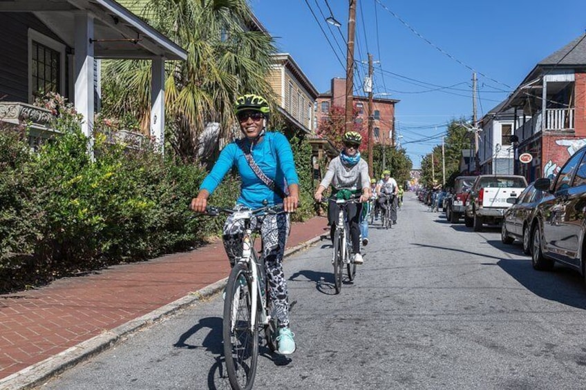 Guests explore historic Cabbagetown, a mill town established in 1880 built to serve the mill workers of the Fulton Bag and Cotton Mill.