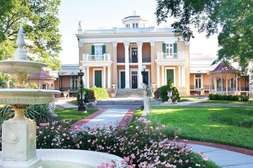 Belmont Mansion Entrance