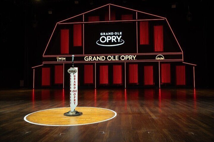 Grand Ole Opry House Guided Backstage Tour in Nashville