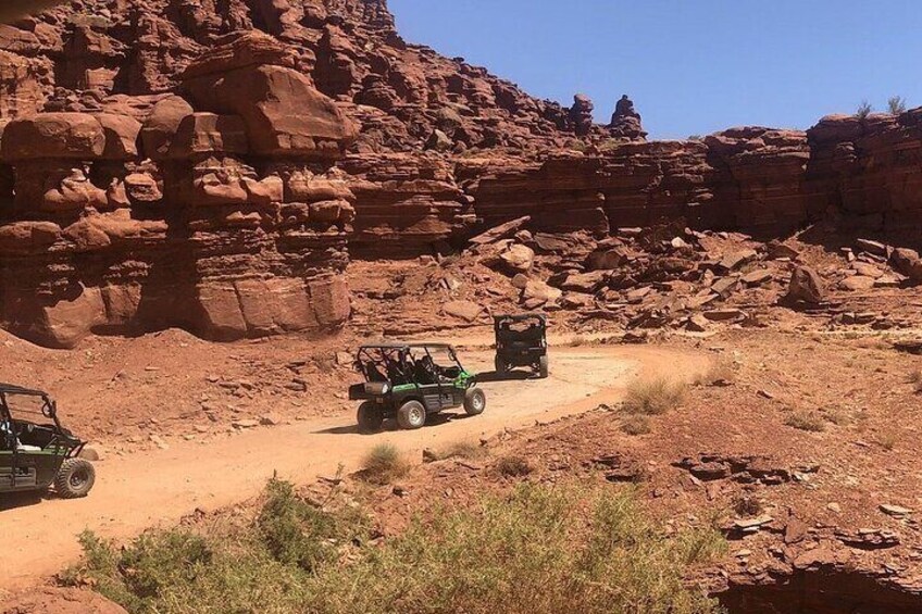 Moab Hurrah Pass Scenic 4x4 Tour 