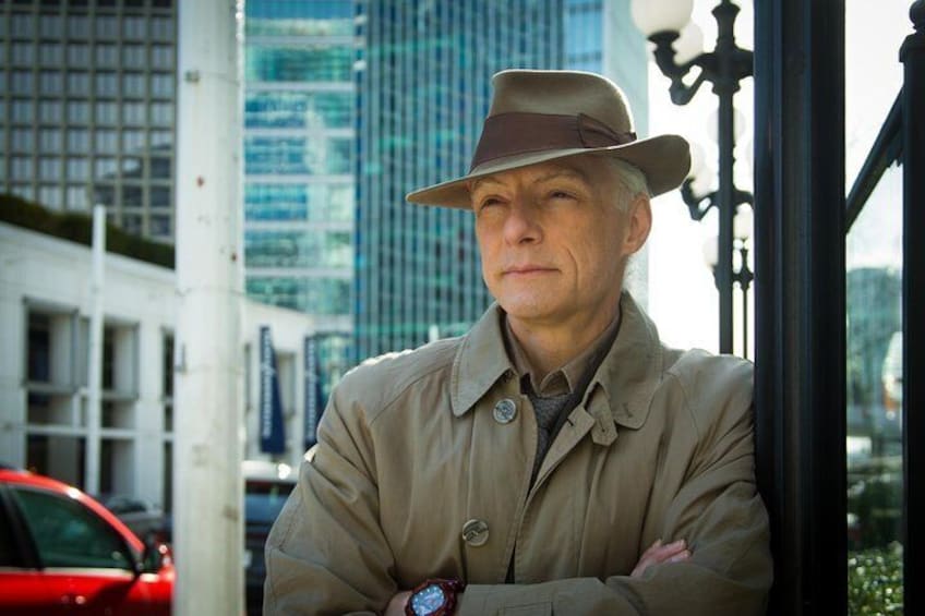 Detective at work! You will be met by a detective who will start your mystery and give you a detective kit with everything you need to solve the murder mystery in Gastown.