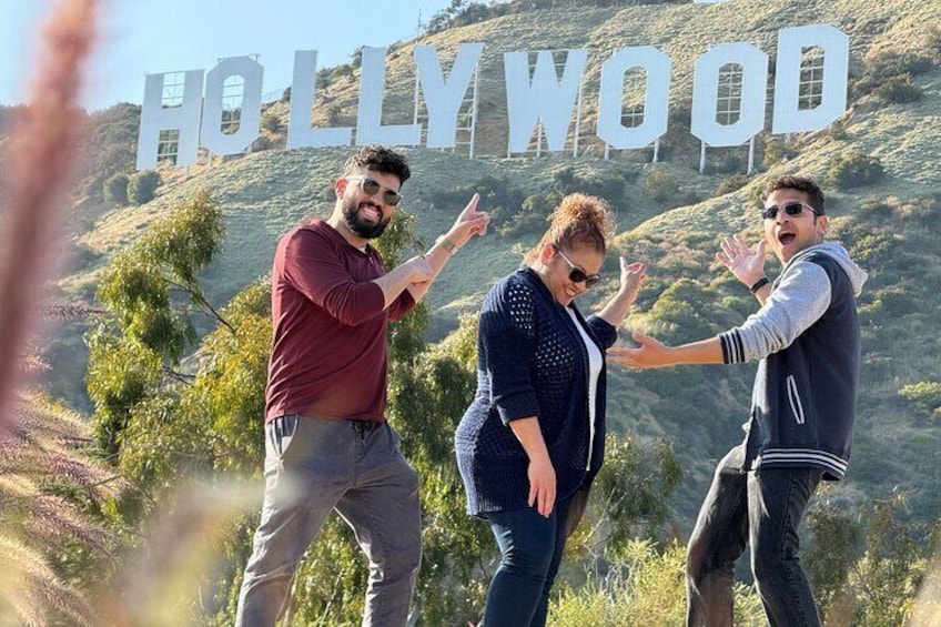 The Original Hollywood Sign Walking Tour in Los Angeles