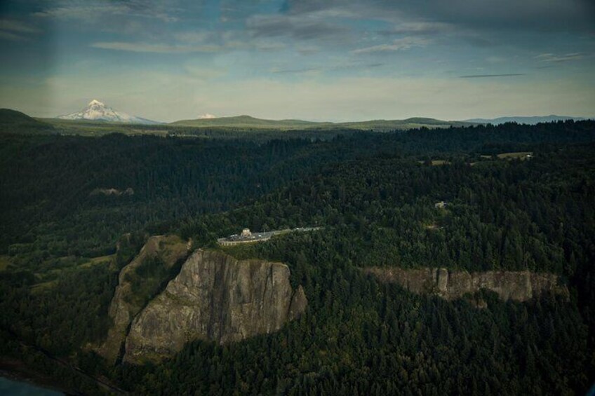 30-minute Multnomah Falls & Columbia Gorge Air Tour