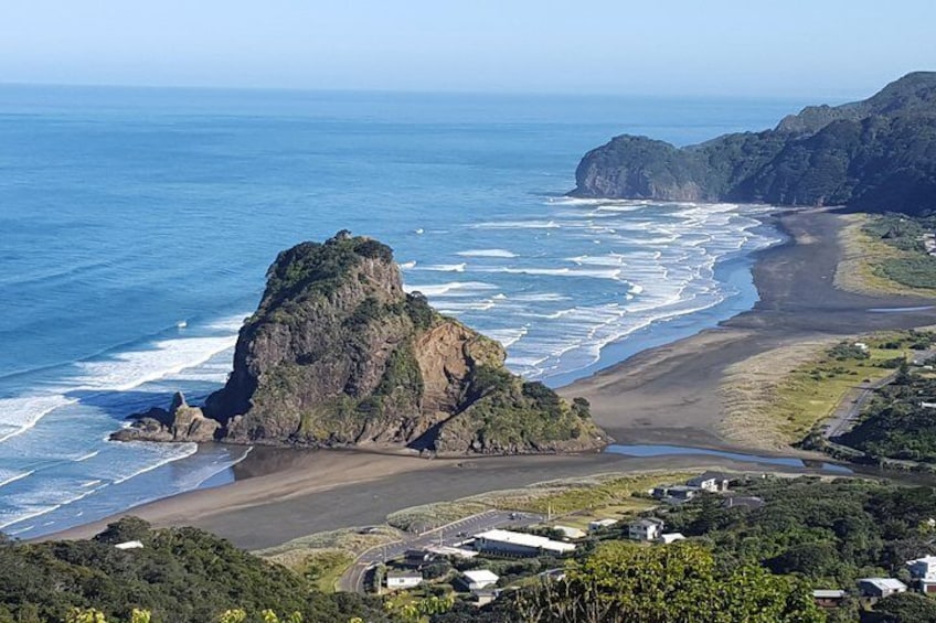 Piha Beach
