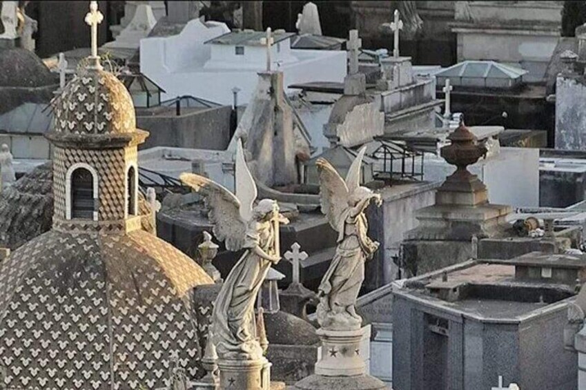 Recoleta Cemetery