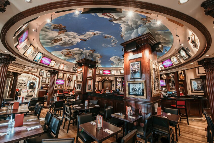 Hard Rock Cafe Rome Dining With Priority Seating