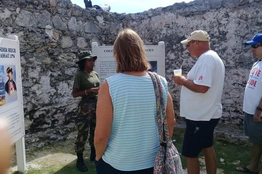 Nassau Food and History Bus Tour