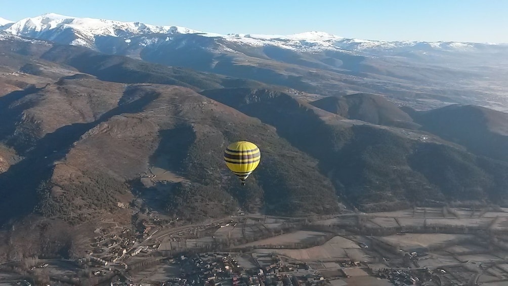 Hot Air Balloon Flight with optional Pick up from Barcelona