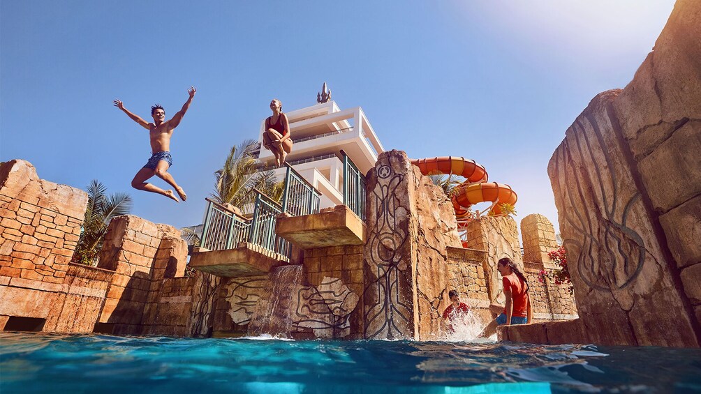 Aquaventure Waterpark Tickets