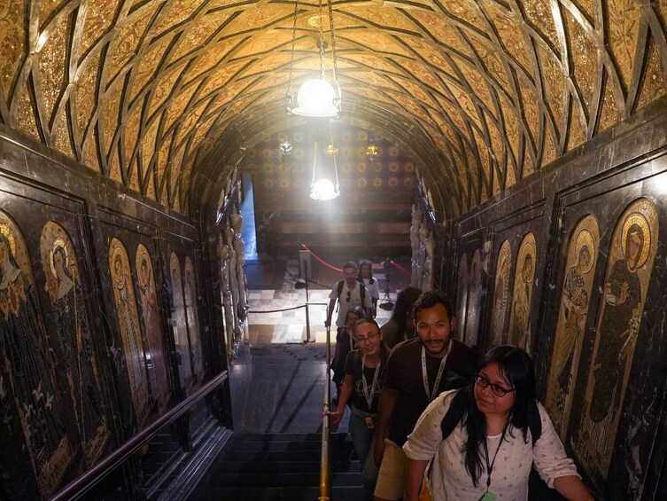 Montserrat Tour with Cog-Wheel Train & Black Madonna Priority Access