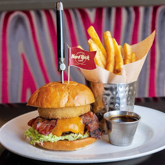 Hard Rock Cafe Venice Dining with Priority Seating