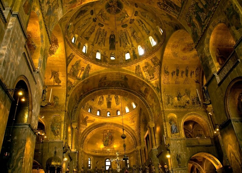 Doge’s Palace & St. Mark’s Basilica Guided Tour – Skip The Line