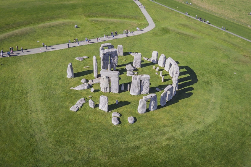 Windsor, Stonehenge, Salisbury & Bath with Admission & Lunch