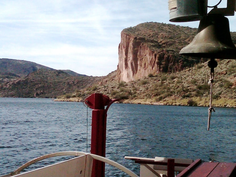 Apache Trail Tour & Steamboat Cruise