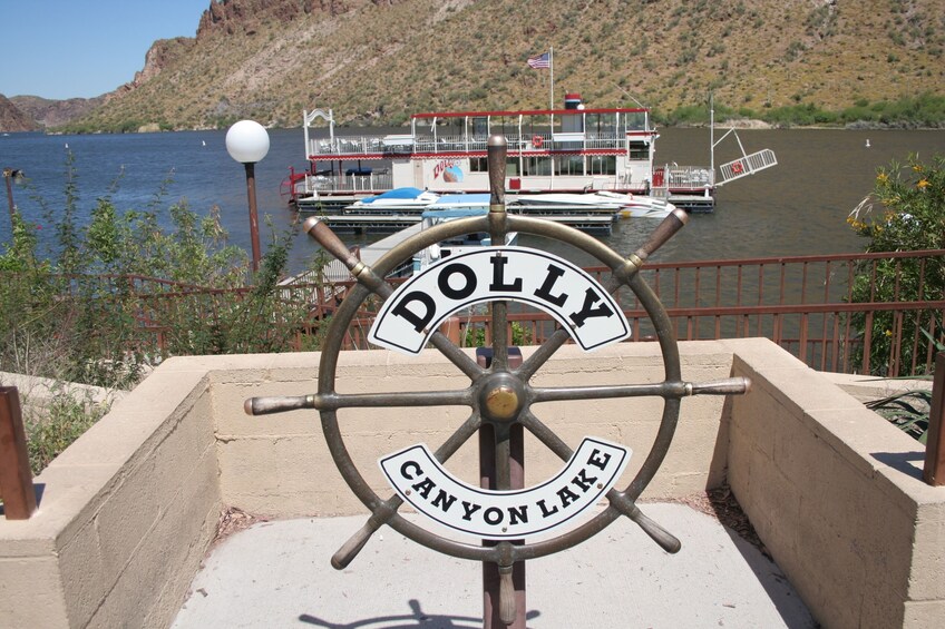 Apache Trail Tour & Steamboat Cruise