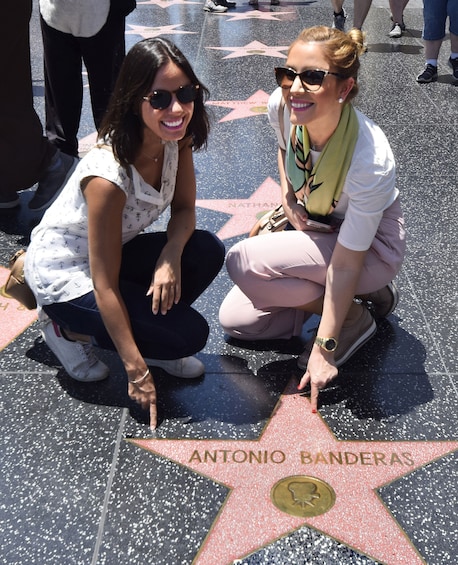 Hollywood VIP Day Tour from Las Vegas