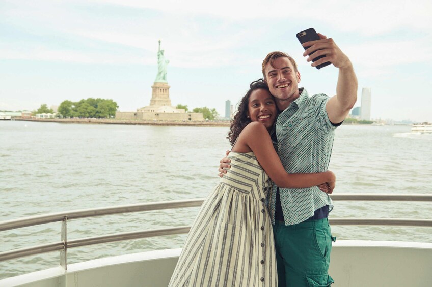 Circle Line: 60-Minute Statue of Liberty Cruise