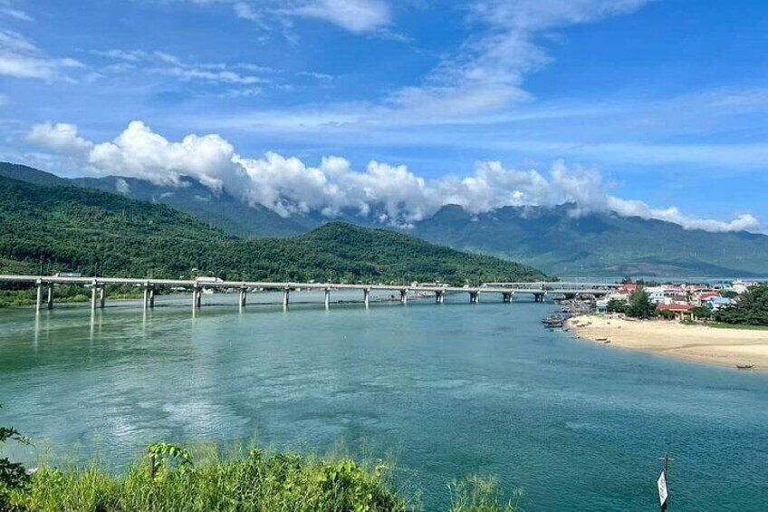 Private Full-Day Tour of Hue from Da Nang or Hoi An City