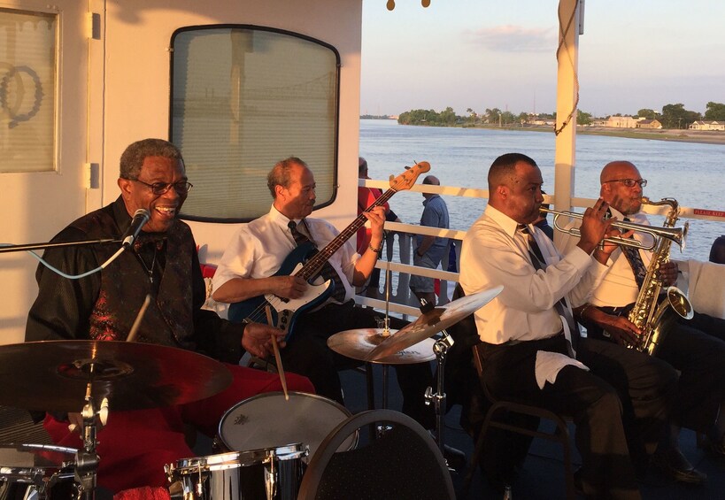 Paddlewheeler Creole Queen Evening Jazz Cruise
