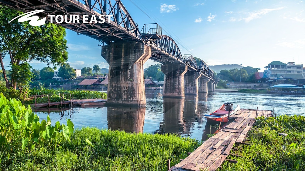 Floating Market & River Kwai with Speedboat and Lunch