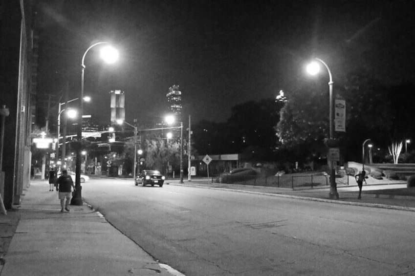 City Lights Atlanta Night-Time Tour with Photos & Dinner Stop