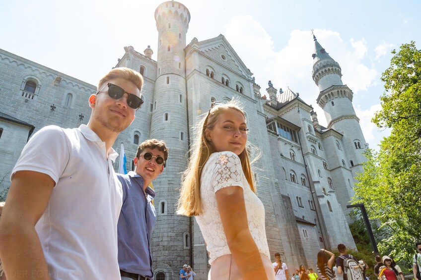 Royal Castles-Fast track Neuschwanstein & Linderhof Palace