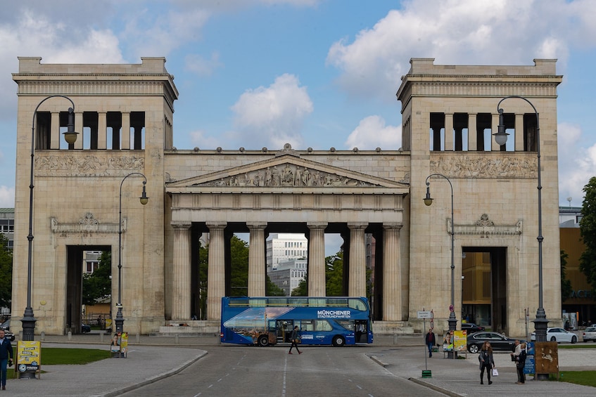 Munich: Hop-On Hop-Off Tour