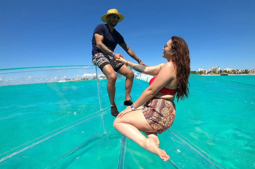Clearboat Cancun : Glassbottom boat