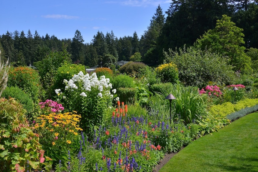 Vancouver to Victoria and Butchart Gardens Tour