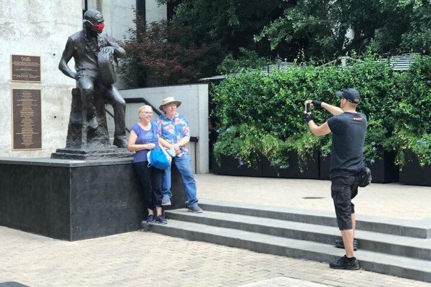 Willie Nelson statue is wearing a mask