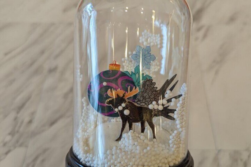 Create Your Own Winter Snow Globe in Estes Park