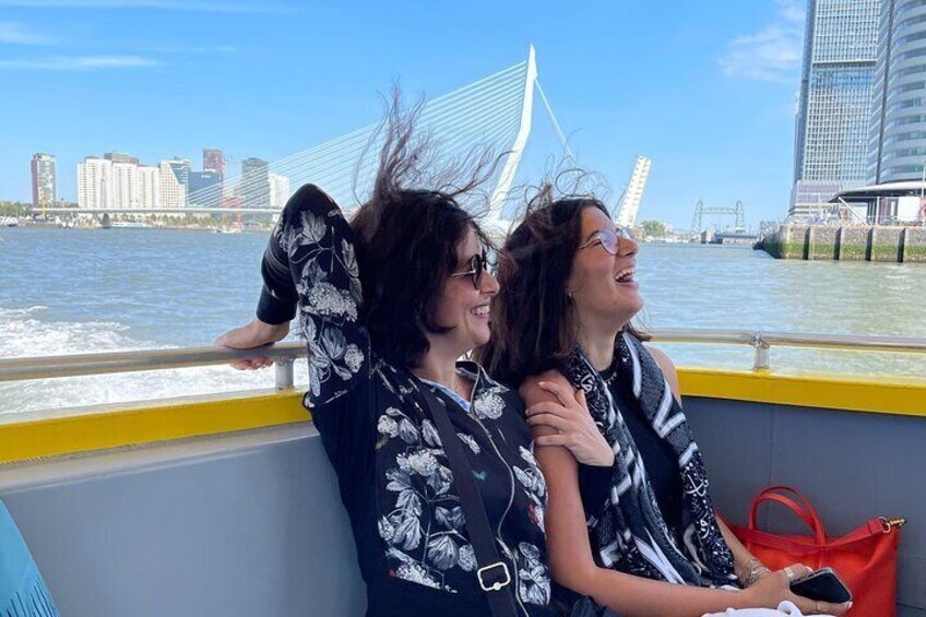 Bumpy ride in the watertaxi