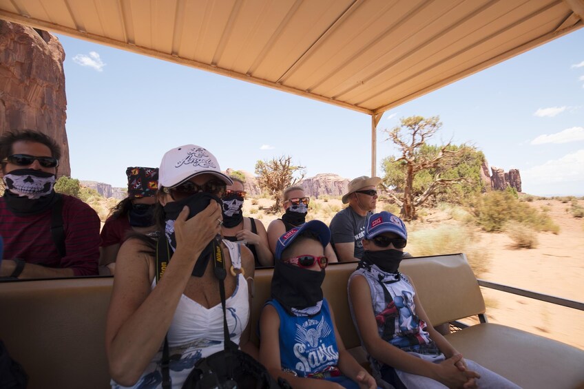 LAS VEGAS, SEDONA & MONUMENT VALLEY – 5 days tour from LA