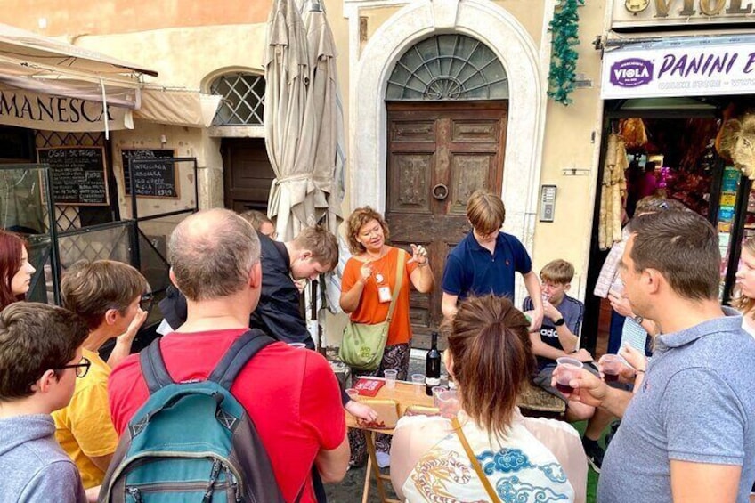 Rome Food Tour: Street Markets & Best Tastings with Local Guide