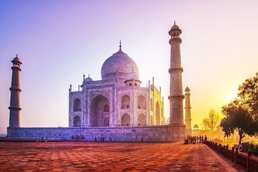 same day taj mahal and agra tour from mumbai
