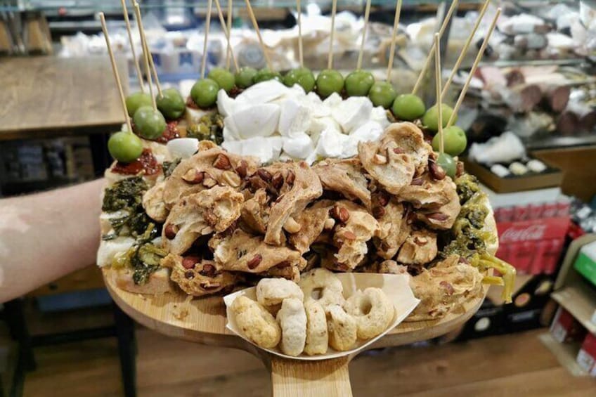 Naples Street Food Tour: Discover Local Flavors with Expert Guide