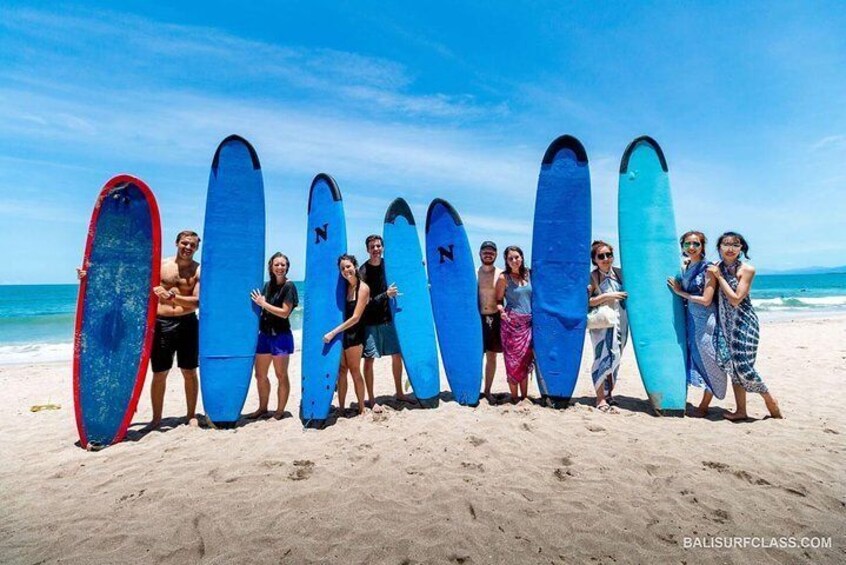 The best surf lessons in Kuta
