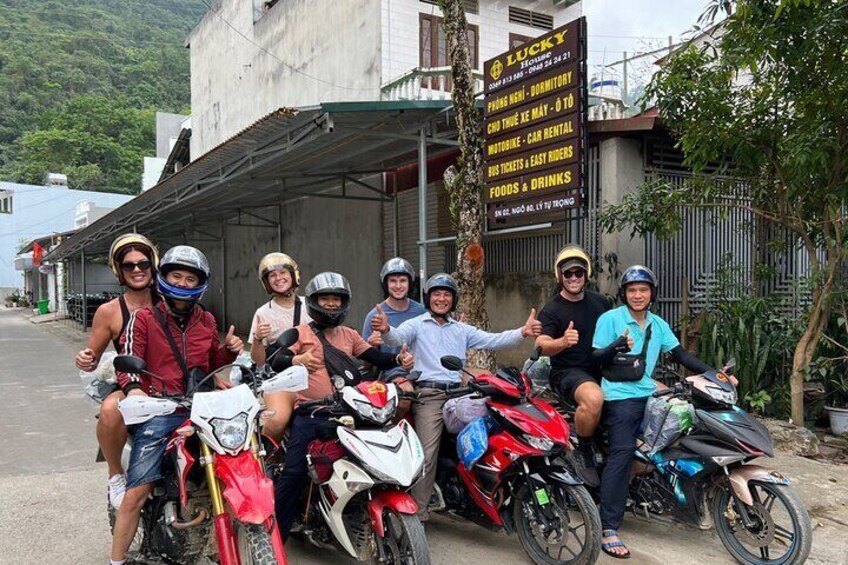 4D3N LOOP TOUR WITH EASY RIDERS 150cc (small group 5-10 Pax )